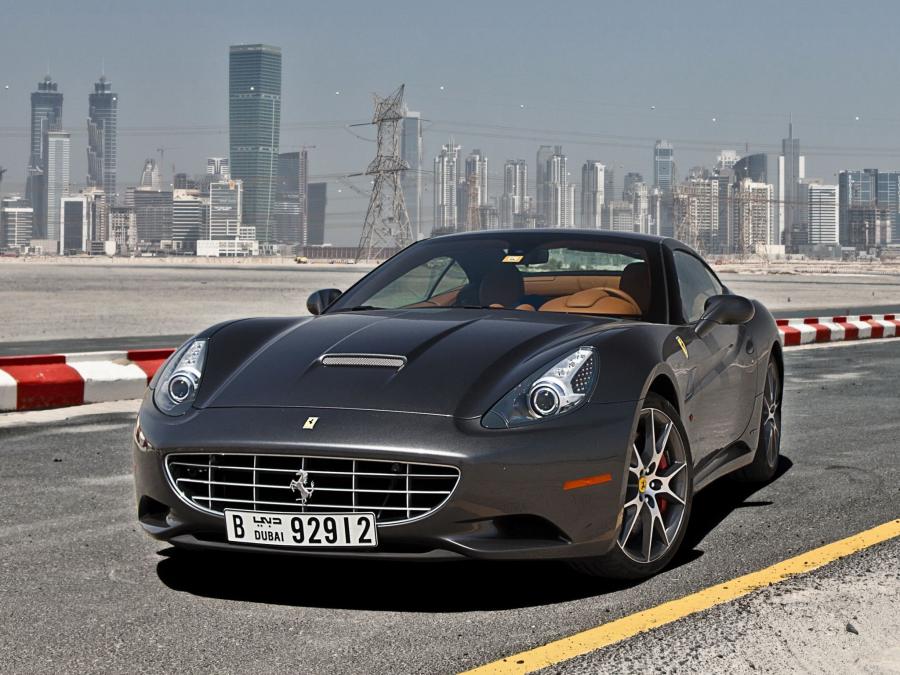 Ferrari California 30 2012 года  (US) (фото 7 из 8)